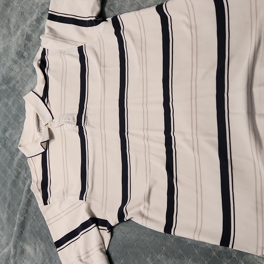 Arrow Polo Size Large